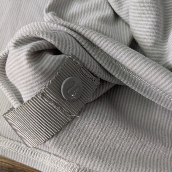 Lululemon vinyasa scarf - Picture 3 of 3